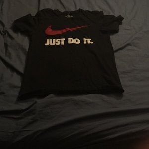 nike tee